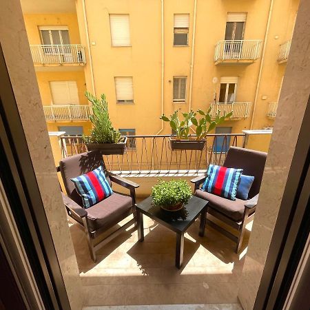 Golden House - Trilocale Nel Cuore Di Агрідженто Екстер'єр фото